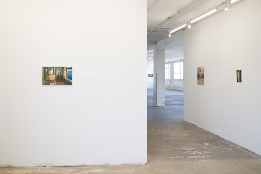 Exhibition view, Rita Siegfried, Bel Etage, suns.works, Zürich, 2025. ©2025 suns.works and the artist. Photography: Claude Barrault