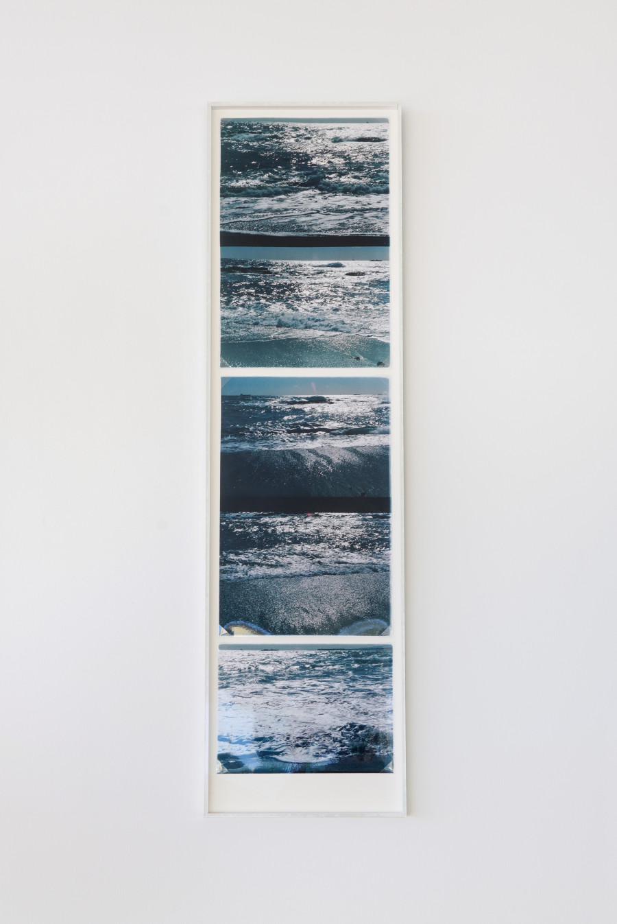 Exhibition view, Rebekka Deubner, tempête après tempête, 13 Vitrine, Lausanne, 2025.