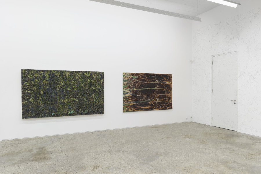 Exhibition view, Patrick Rohner, Massenbewegungen, Galerie Mark Müller, 2022.