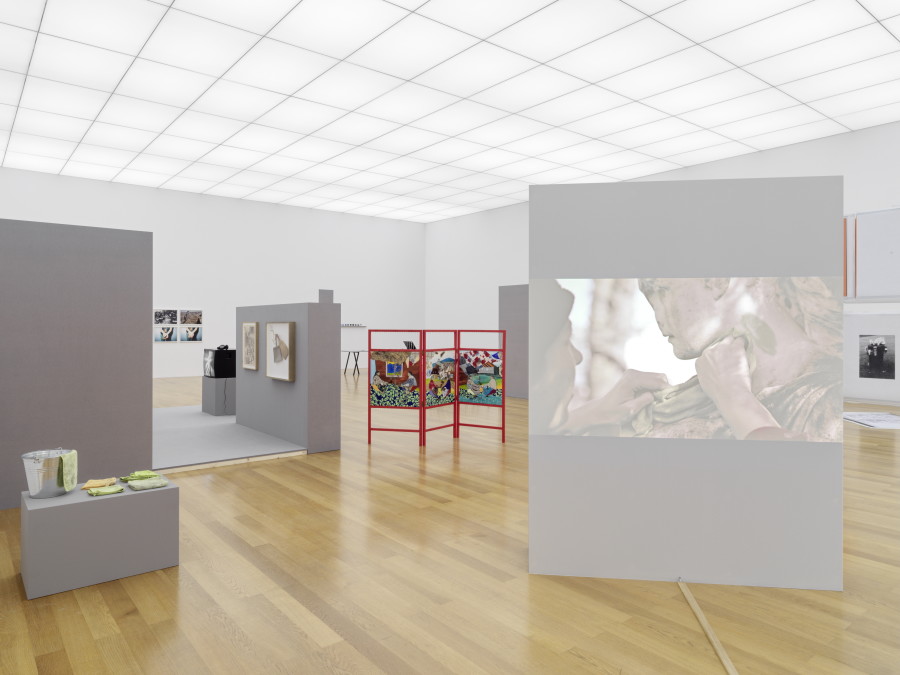 Exhibition view, On the Street, Kunstmuseum Liechtenstein, Vaduz, 11.04. – 31.08.2025. Photo: Stefan Altenburger Photography, Zurich © The artists / 2025, ProLitteris, Zurich / Kunstmuseum Liechtenstein