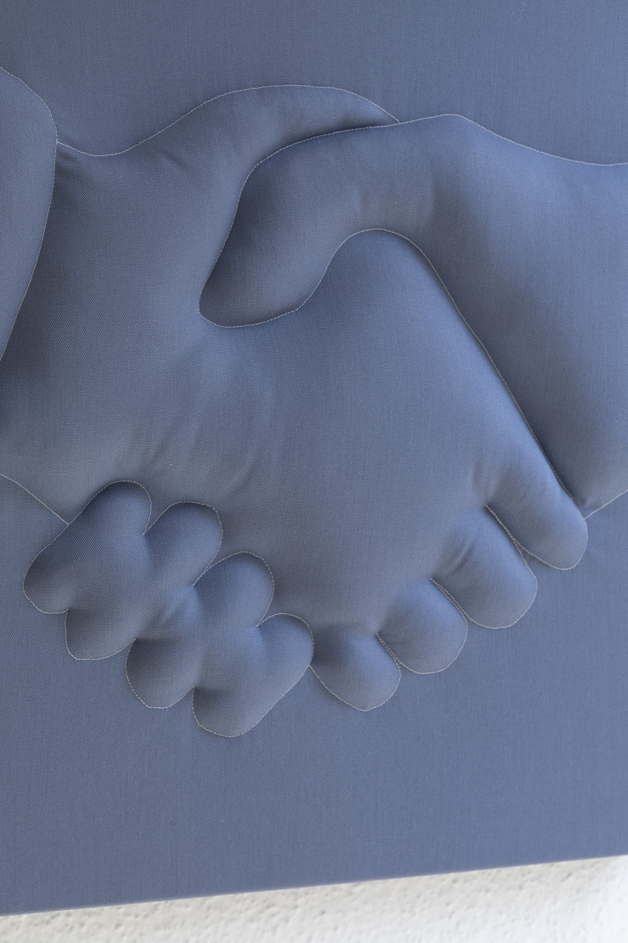 Installation view, ENTRE NOUS, Laura Veenemans, KRONE COURONNE, 2025. Photo credit: Michal Schorro