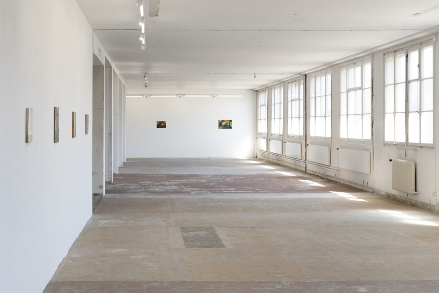 Exhibition view, Rita Siegfried, Bel Etage, suns.works, Zürich, 2025. ©2025 suns.works and the artist. Photography: Claude Barrault