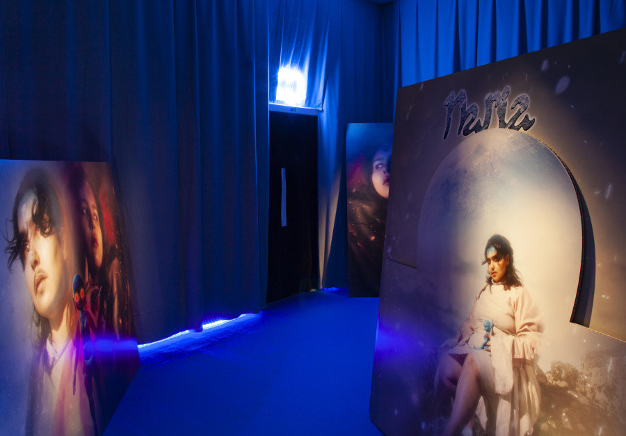 Giulia Essyad, Bluebot Awakening, 2021. Courtesy of the artist, the Centre d’Art Contemporain Genève and Arsenic – Centre d’art scénique Contemporain. Photo/ Quentin Touya © Centre d'Art Contemporain Genève