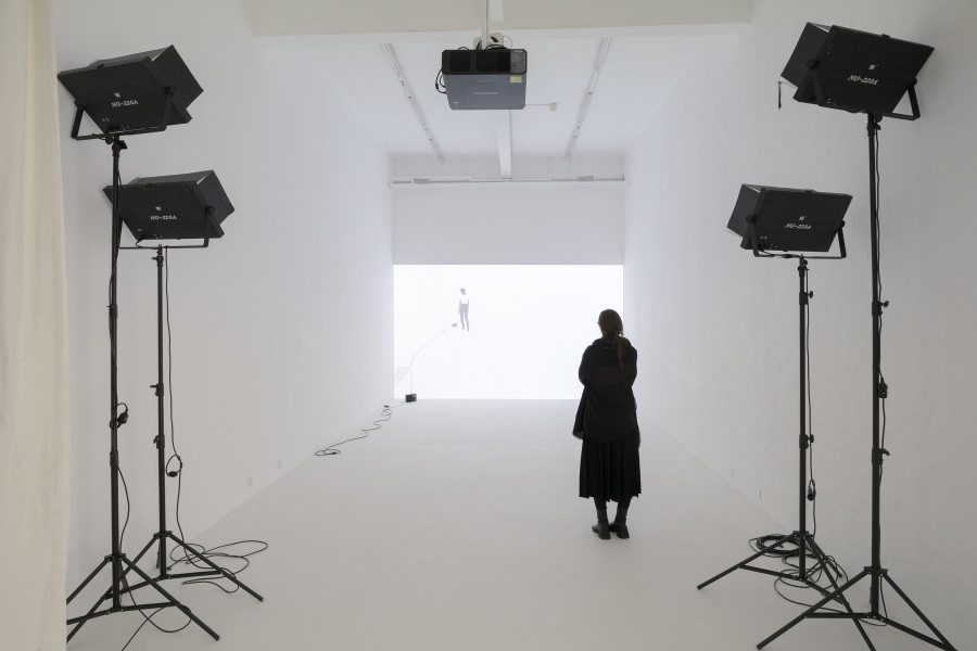 Alexandra Bachzetsis, Perfect: Antoine, Loren, Johanna, Priya, Alexandra, 2023. Photo: Kunst Halle Sankt Gallen, E. Sommer. Courtesy: the artist. Courtesy: Experimenter, Karma International, kurimanzutto, Meyer Riegger.