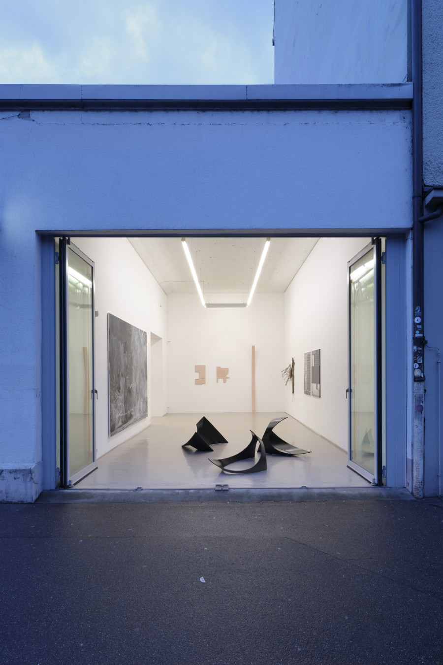 Exhibition view, Then and Now, Galerie Mark Müller, 2024. Photocredit: Conradin Frei & Galerie Mark Müller, Zurich.