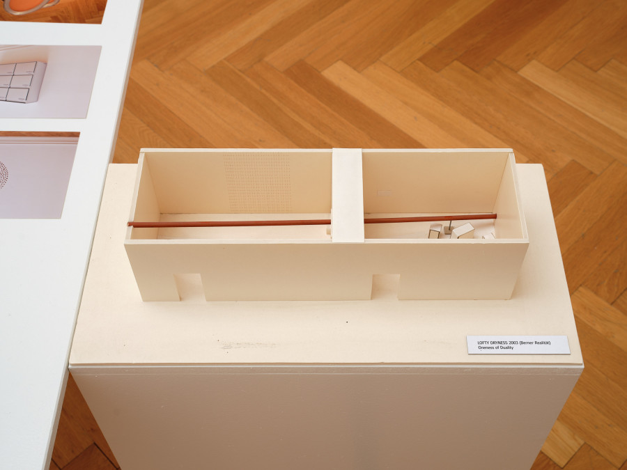 Exhibition view, Back to the Future, George Steinmann, Lofty Dryness. A growing Sculpture, 2003 – 2024, Kunsthalle Bern. Photo: David Aebi.