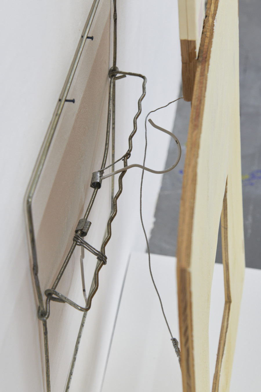 Brad Kronz, Sistine Chapel (detail), 2023. Photo : Guillaume Python. Courtesy of the artist and Kunsthalle Friart Fribourg