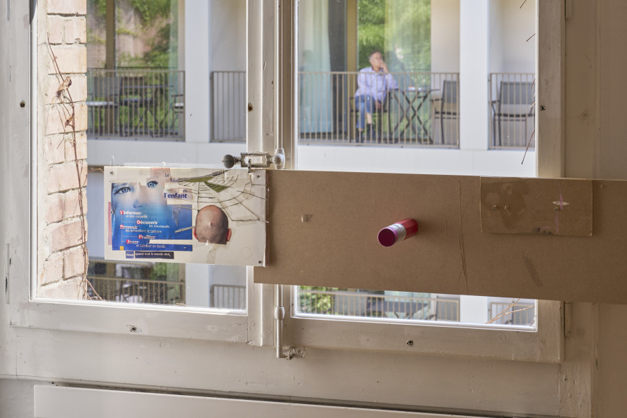 Ethan Assouline, réalité (detail), 2025. Photo: Guillaume Python. Courtesy of the artist and Kunsthalle Friart Fribourg