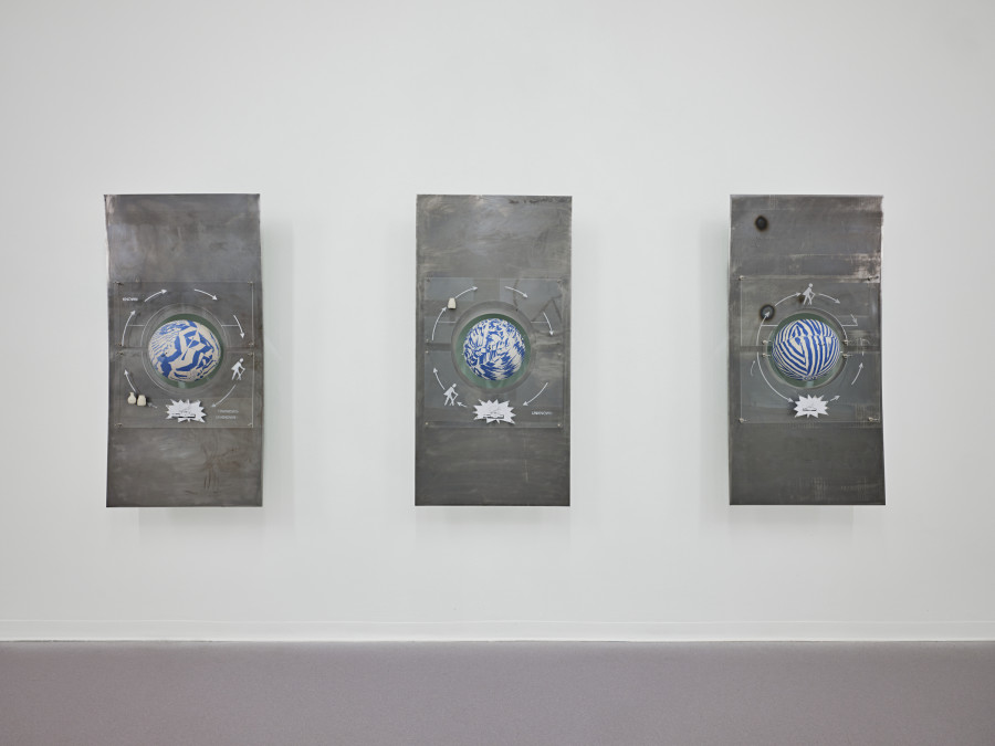 Camille Dumond, Everything but sliced, Ferme de la Chapelle, Geneva, Sept-Oct 2025. Camille Dumond, Main character energy (Chapter 1, 2, 3), Series of three wall panels. Steel, earthenware, magnets, PMMA, various elements, 120 × 60 cm each, 2025. Photo credit: ©Nicolas Delaroche Studio