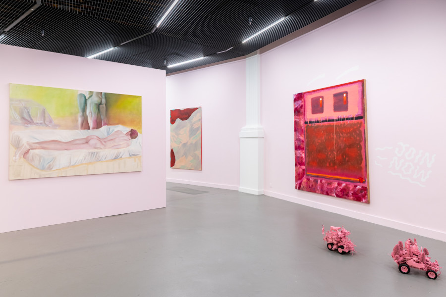 Exhibition view, Love, Gruppenausstellung in der Kunsthalle Luzern, Kunsthalle Luzern, 2025. Photo credit: Kilian Bannwart