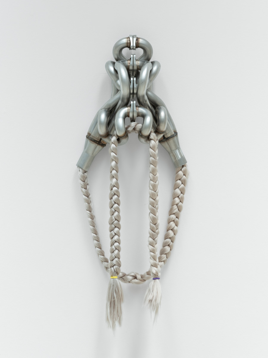 Exhibition view, Alexandra Bircken, SomaSemaSoma, Kunsthaus Biel Centre d’art Bienne, 2025. Photo credit: Lea Kunz