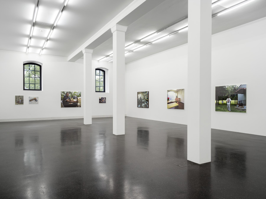 Installation view, Bruno Serralongue, Pour la vie, Galerie Francesca Pia, Zurich, 2022. Photo: Cedric Mussano