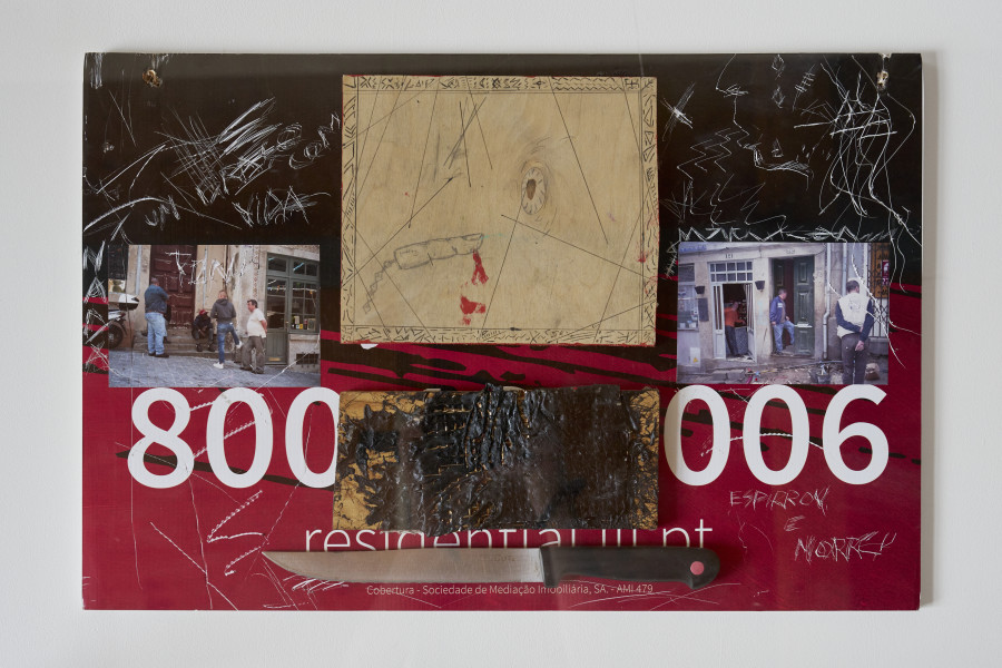 Mauro Cerqueira, Casas num Beco Malcheiroso #5, 2019-2024. Photo: Guillaume Python. Courtesy of the artist and Kunsthalle Friart Fribourg