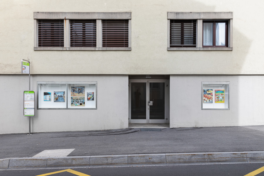 Installation view, Gust Duchateau, Peindre sans souci, SIS123, La Chaux-de-Fonds, 2025.