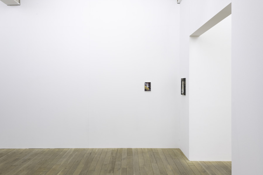 Exhibition view, Tobias Kaspar, Personal Shopper, Galerie Peter Kilchmann, 2022.