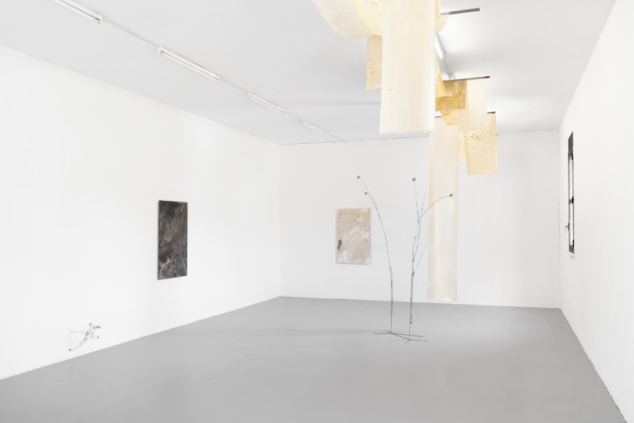 SHELTERS FROM THE STORM, installation view at La Rada, Locarno, 2025.
Ph by Riccardo Giancola. Images courtesy of artists and La Rada, Photography by Riccardo Giancola (@riccardo_giancola) and Emanuele Finardi (@e.m.hey)