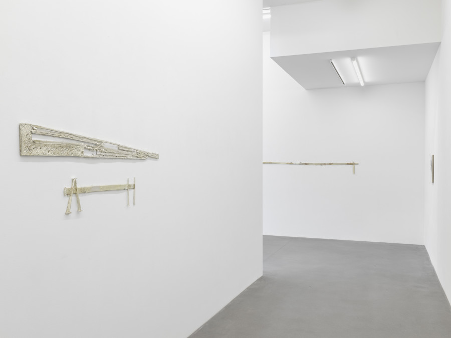 Installation view, Matias Faldbakken, Abstracts and Pewter Abstracts, Galerie Eva Presenhuber, Waldmannstrasse, Zurich, 2025. © Matias Faldbakken. Courtesy the artist and Galerie Eva Presenhuber, Zurich / Vienna. Photo: Stefan Altenburger Photography, Zürich