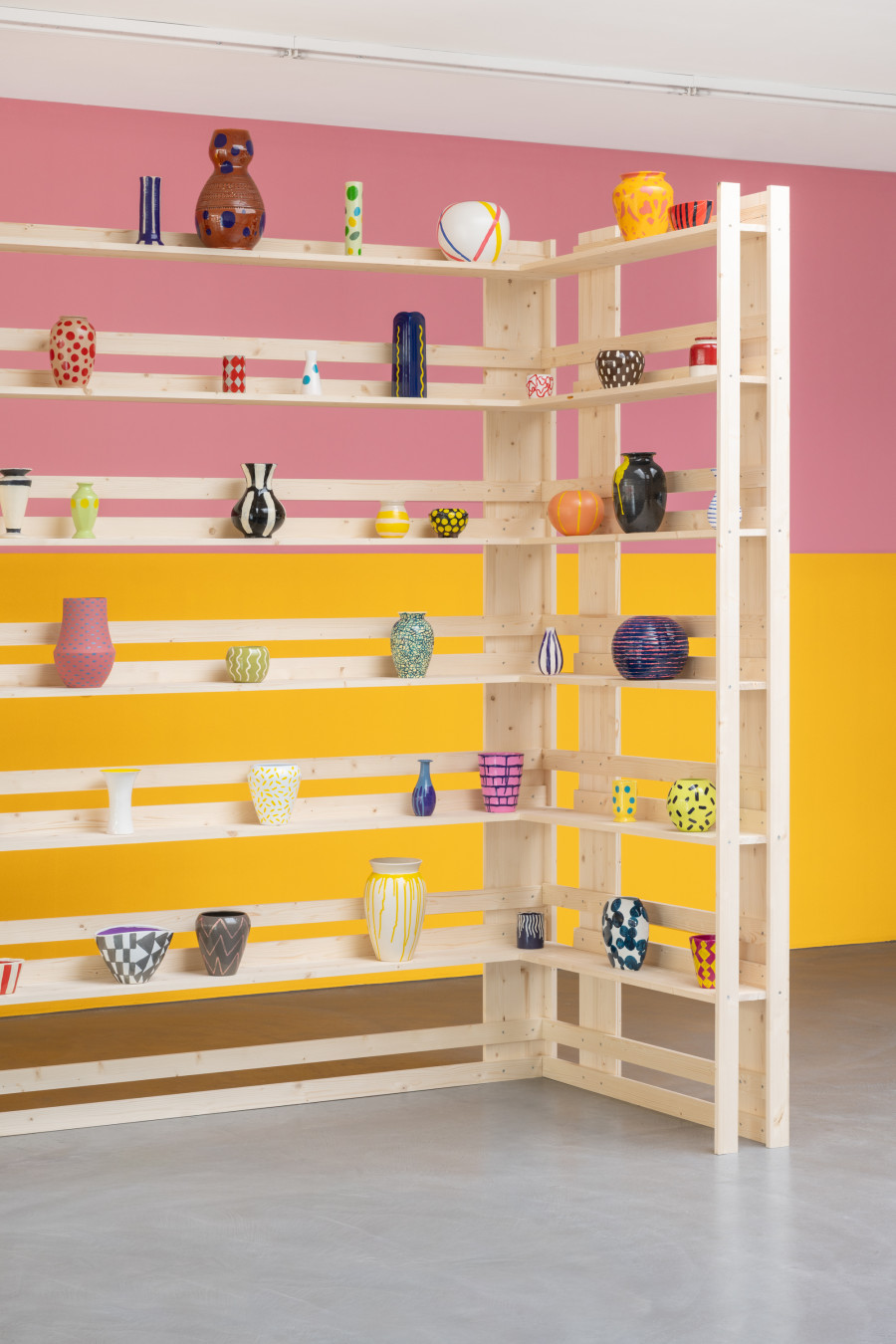 Exhibition view, Karim Noureldin, Tara, von Bartha, 2025, view on, Naq, 2025. Photo: Finn Curry / von Bartha. Courtesy of the artist and von Bartha