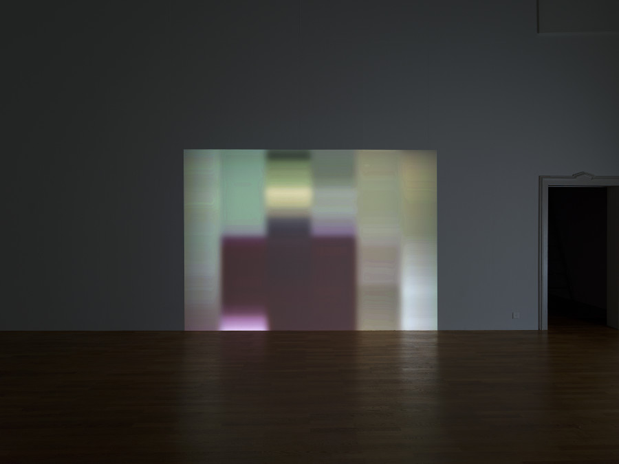 Valentina Triet, Provider in Fall and Winter 1995, 4:3, 16:49, in Of manners, of trips, Kunsthalle Winterthur, 2024. Foto: Cedric Mussano. Courtesy of Kunsthalle Winterthur.