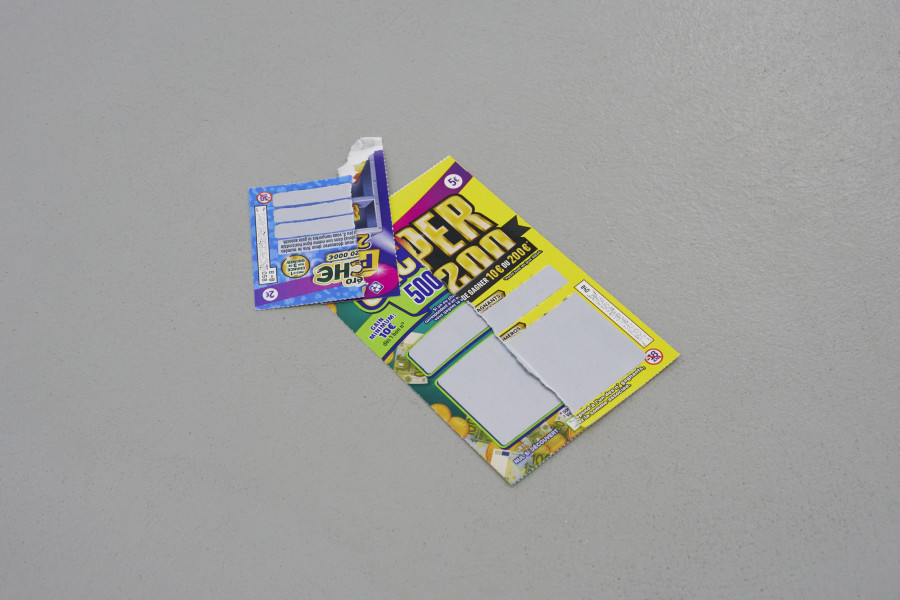 Costanza Candeloro, Re-Assembled Fortune (detail), CEC, 2025. Photo : Guillaume Python. Courtesy Centre d’édition contemporaine, Geneva