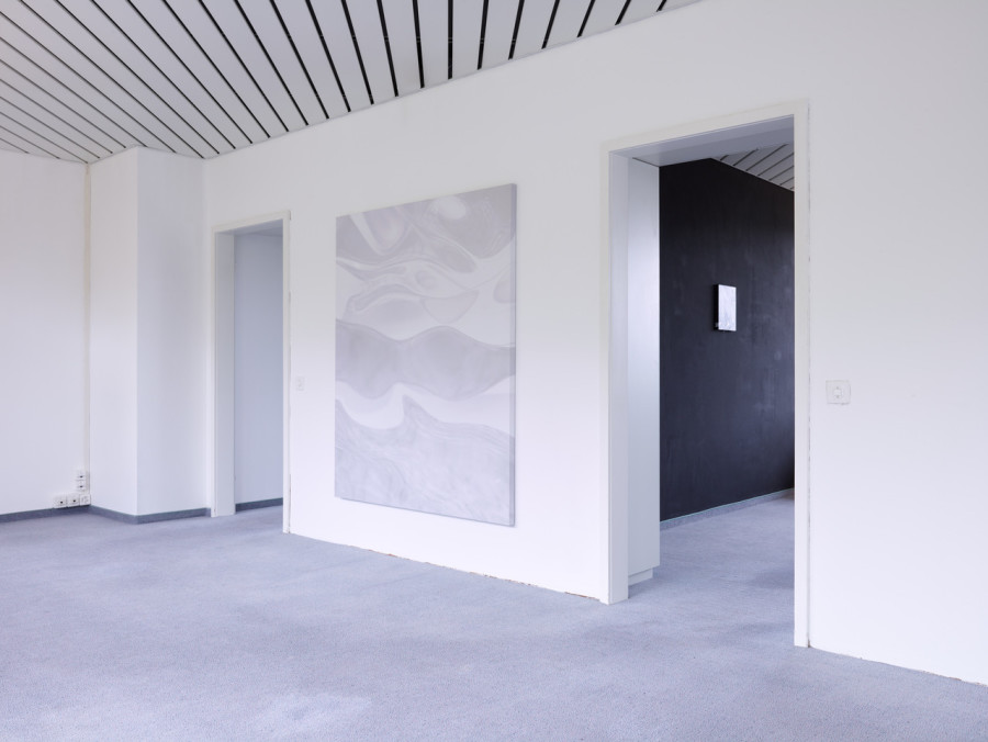 Installation view, Ben Elliot, flatmarkus, 2023.
