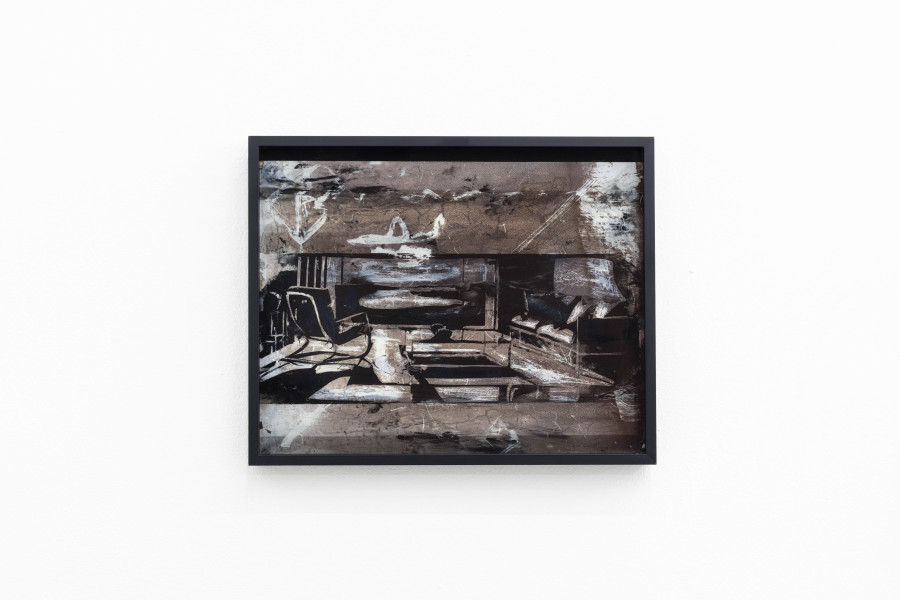 Sebastian Haas, “Afterwards, no excuses”; from the Solo Show “Reminisce-Supports” at KALI Gallery, Lucerne, CH; Oil, spraypaint on reverse glass, framed; 30 x 40 cm, 2024. Courtesy of the Artist and KALI Gallery. Photo by Kim da Motta