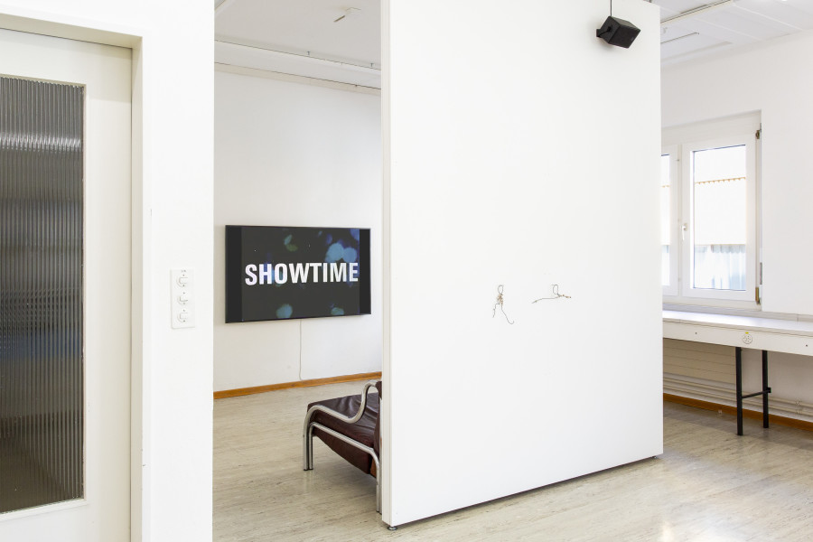 Installation view, Recessment, Stretcher, Basel, 2025. [l.t.r.] Nicolas Ponce: March, it’s not cringe it’s grunge 2024 | Edit Oderbolz: Together 2024 | Luzie Meyer: Period Piece 2021. Courtesy of the artists and Stretcher. Photo: Nina Rieben