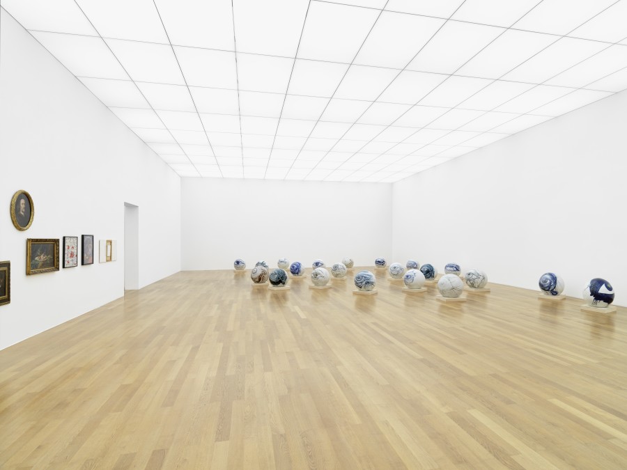 Exhibition view, Ana Lupas: Intimate Space – Open Gaze, 1.11.2024 – 16.3.2025, Kunstmuseum Liechtenstein, Vaduz. Photo: Stefan Altenburger Photography, Zurich. © Ana Lupas / Kunstmuseum Liechtenstein