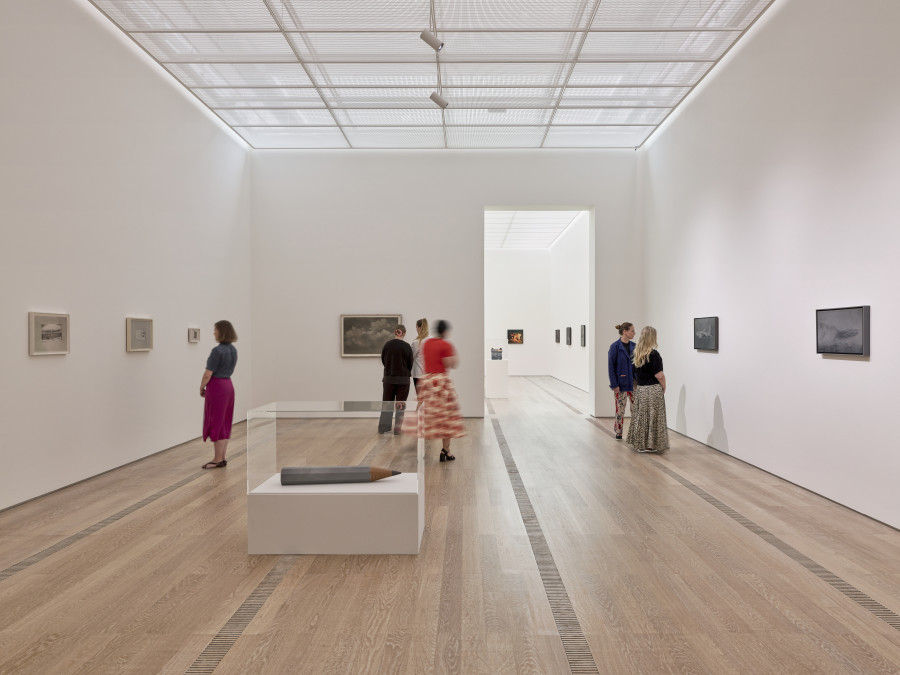Vue d’installation « Vija Celmins », Fondation Beyeler, Riehen/Basel, 2025. © Vija Celmins, Courtesy Matthew Marks Gallery. Photo : Mark Niedermann