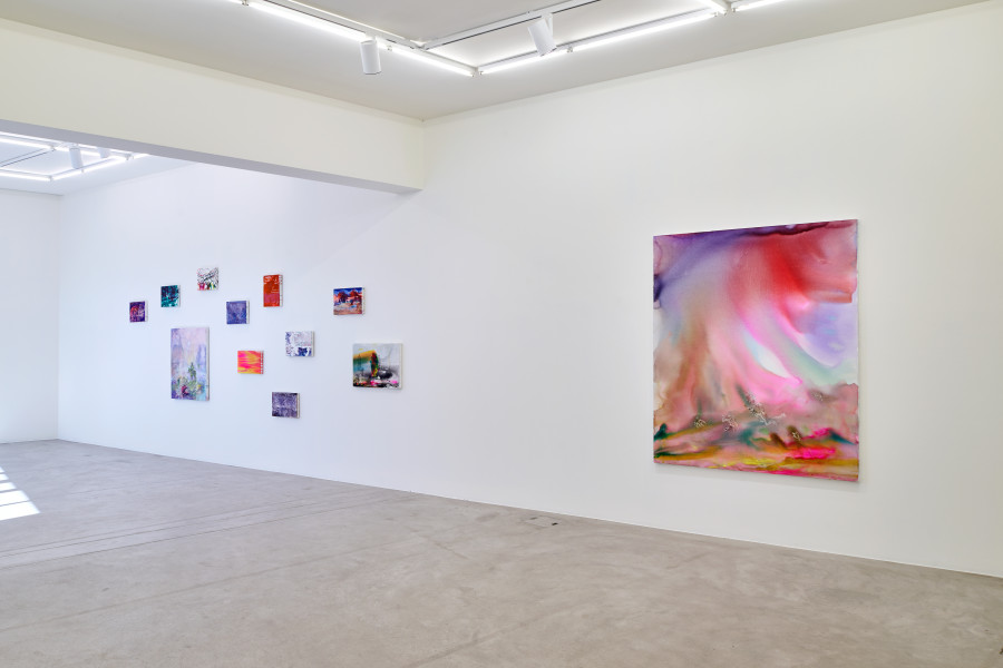 Exhibition view, Rebekka Steiger, ma quỷ vô đồng tử – ghosts without pupils, Galerie Urs Meile, 2023.