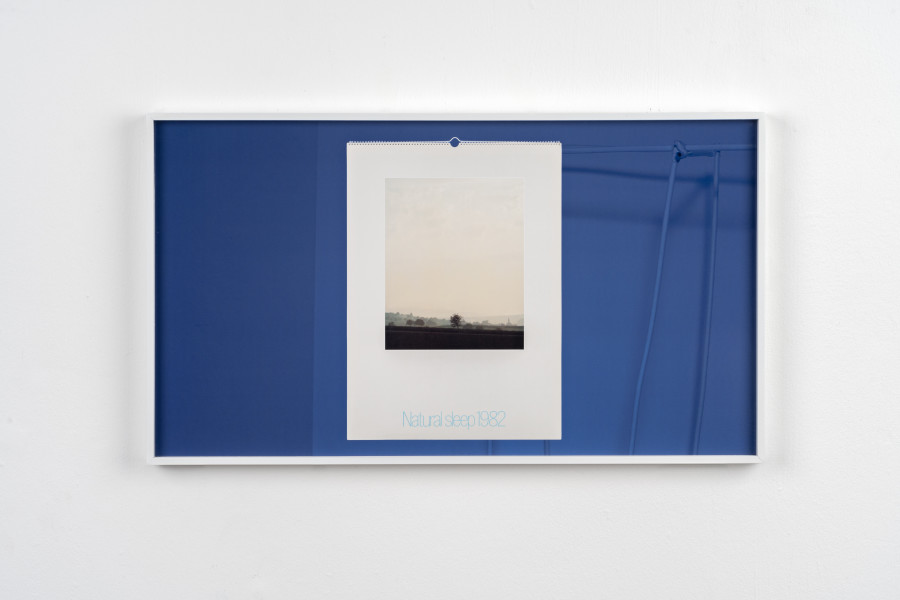 Stefan Burger, Natural sleep 3, 2022/2025, Digital c-Print on aluminum, laquered aluminum frame, museum glass, 50 x 28 cm