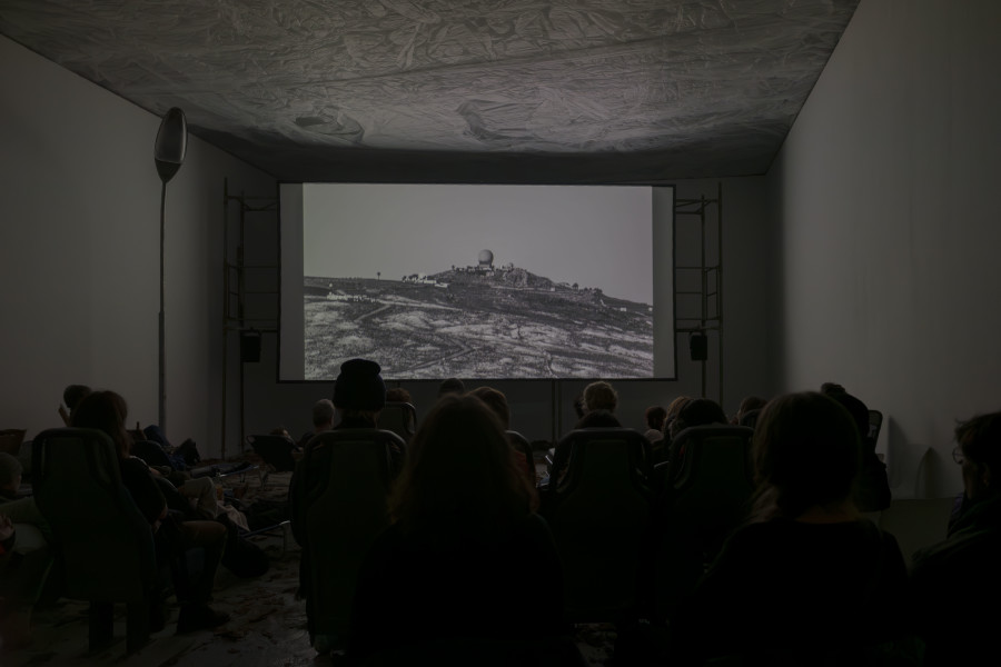 Erika Nieva Cunha, Sentinelles, 2023, screened at The Blind Pigeon. Photography: Sebastian Verdon / all images copyright and courtesy of the artists and CAN Centre d’art Neuchâtel