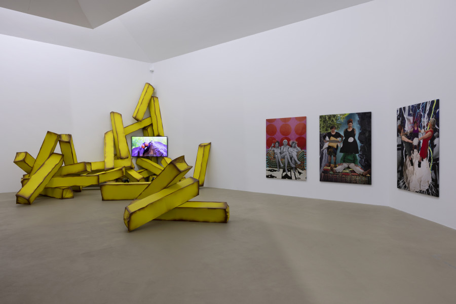 Puck Verkade, / Muda Mathis, Sus Zwick, Fränzi Madörin, Ausstellungsansicht, Fun Feminism, Kunstmuseum Basel | Gegenwart. Photo Credit: Gina Folly