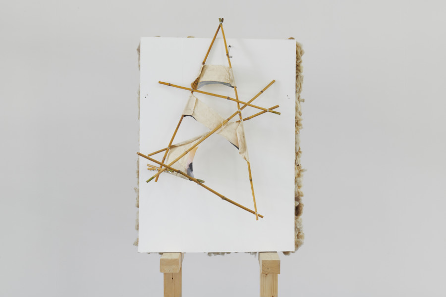 Brad Kronz, What they did for folk revival, 2022. Photo : Guillaume Python. Courtesy of the artist and Kunsthalle Friart Fribourg