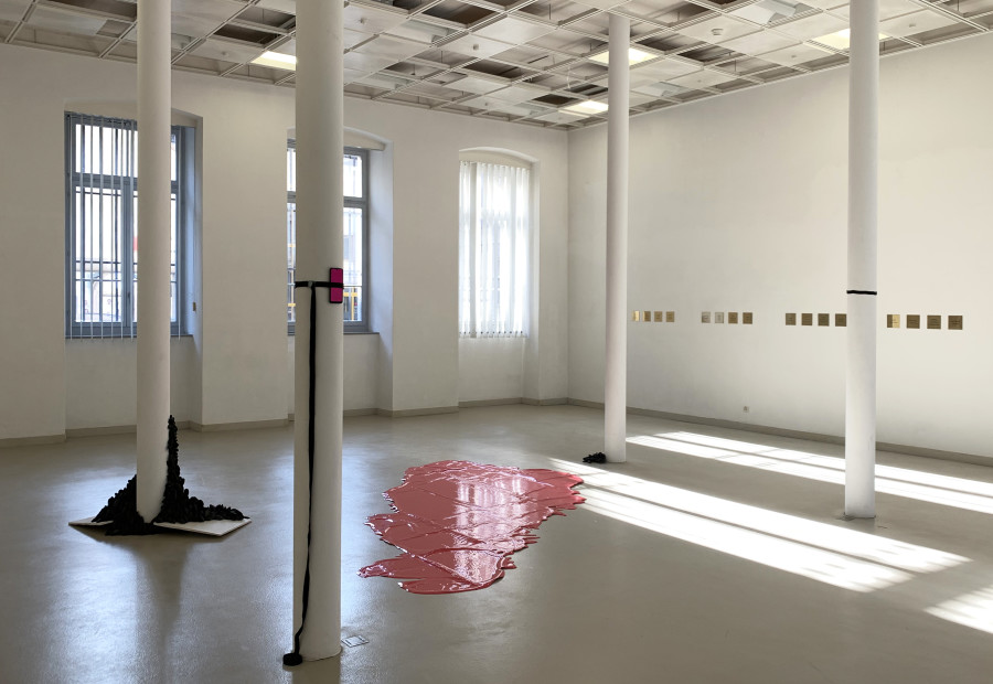 Installation view, Garance Finger, Oupsi !, EAC (les halles), Porrentruy, 2025.
