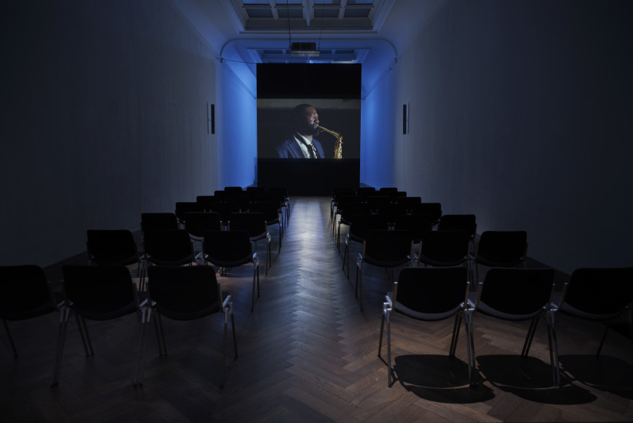 Valentin Noujaïm, La Défense Volume I – Pacific Club, 2022, installation view, in: Valentin Noujaïm, PANTHEON, Kunsthalle Basel, 2025, photo: Philipp Hänger / Kunsthalle Basel
