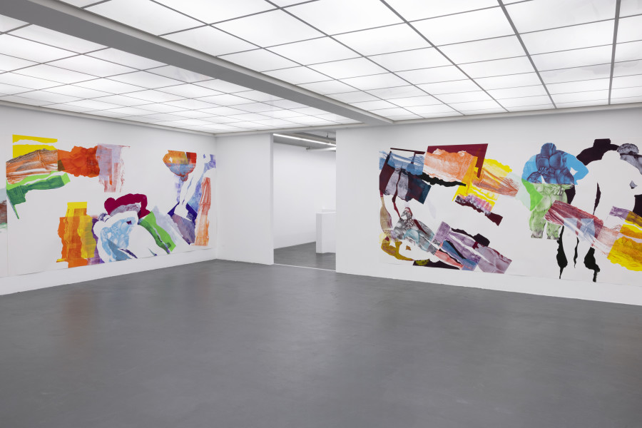 Pia Fries, durch sieben siebe, 2022. Acryl auf Papier, ortsspezifische Installation. Courtesy: Pia Fries, Mai 36 Galerie, Zürich, Miles McEnery Gallery New York. Ausstellungsansicht / Installation view Kunsthaus Baselland 2023. Foto / Photo: Gina Folly © Pia Fries / 2023 ProLitteris, Zürich