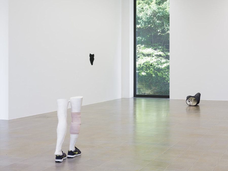 Jean-Charles de Quillacq, «Daddy is Home», exhibition view KBCB, 2025; photo: Sebastian Verdon