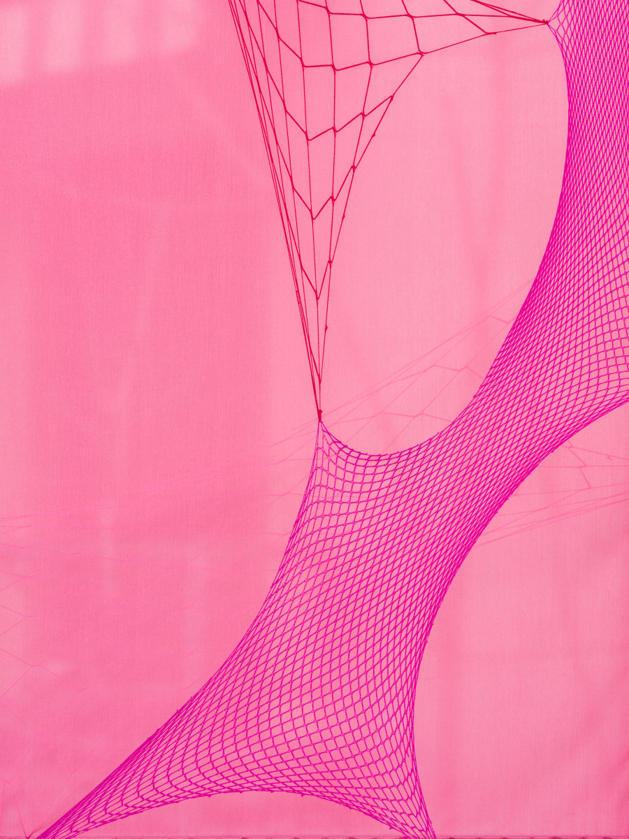 Mina Squalli-Houssaïni, Concealed #4 Gleaming (detail), 2024. CAN Centre d’art Neuchâtel, Switzerland. Photography: Sebastian Verdon. Courtesy: All images copyright and courtesy of the artists and CAN Centre d’art Neuchâtel