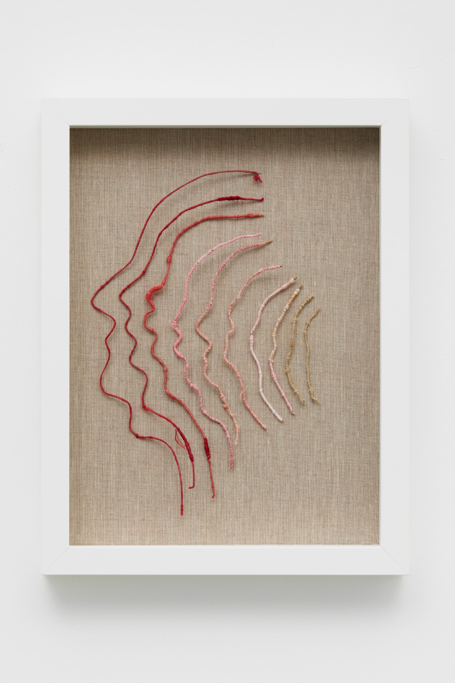 Soojin Kang, Untitled (drawing), 2022, Silk and wire, framed, 44 x 34 cm (frame). Courtesy: the artist and Ben Hunter, London. Photo: Hannes Heinzer