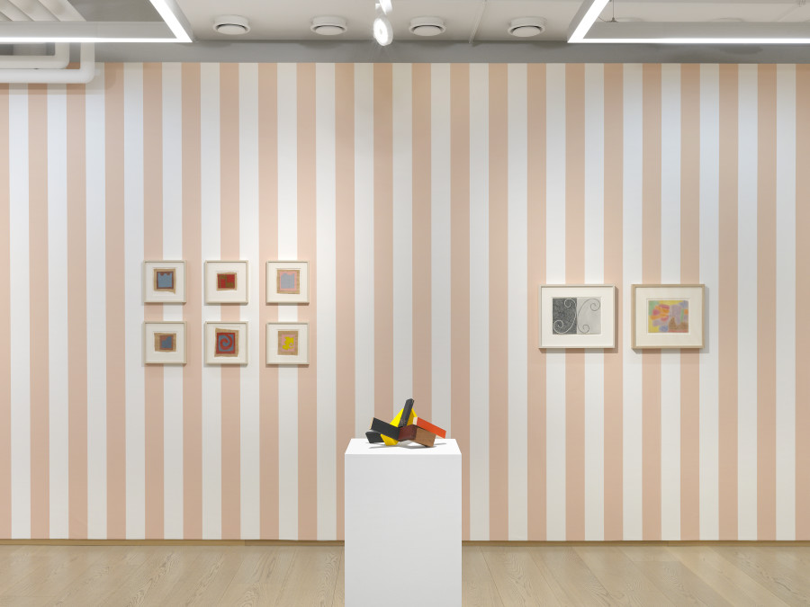 Installation View, Little Things: Part II, December 10, 2021 – January 5, 2022, Pace Gallery, Geneva. Photo: Annik Wetter, courtesy Pace Gallery
