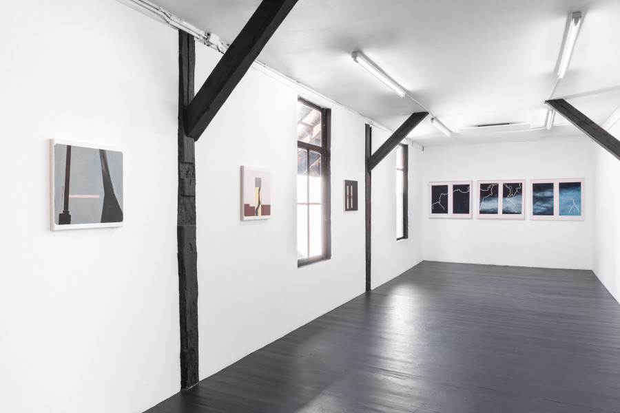 Valentin Hauri, Paris (Sandcastles), Fur (Sandcastles), One of Each, Thunderstorm at Jennie Richee 1, 2, 3, 2022, oil on canvas, 50 x 45 cm, 90 x 100 cm. Photo: Kilian Bannwart