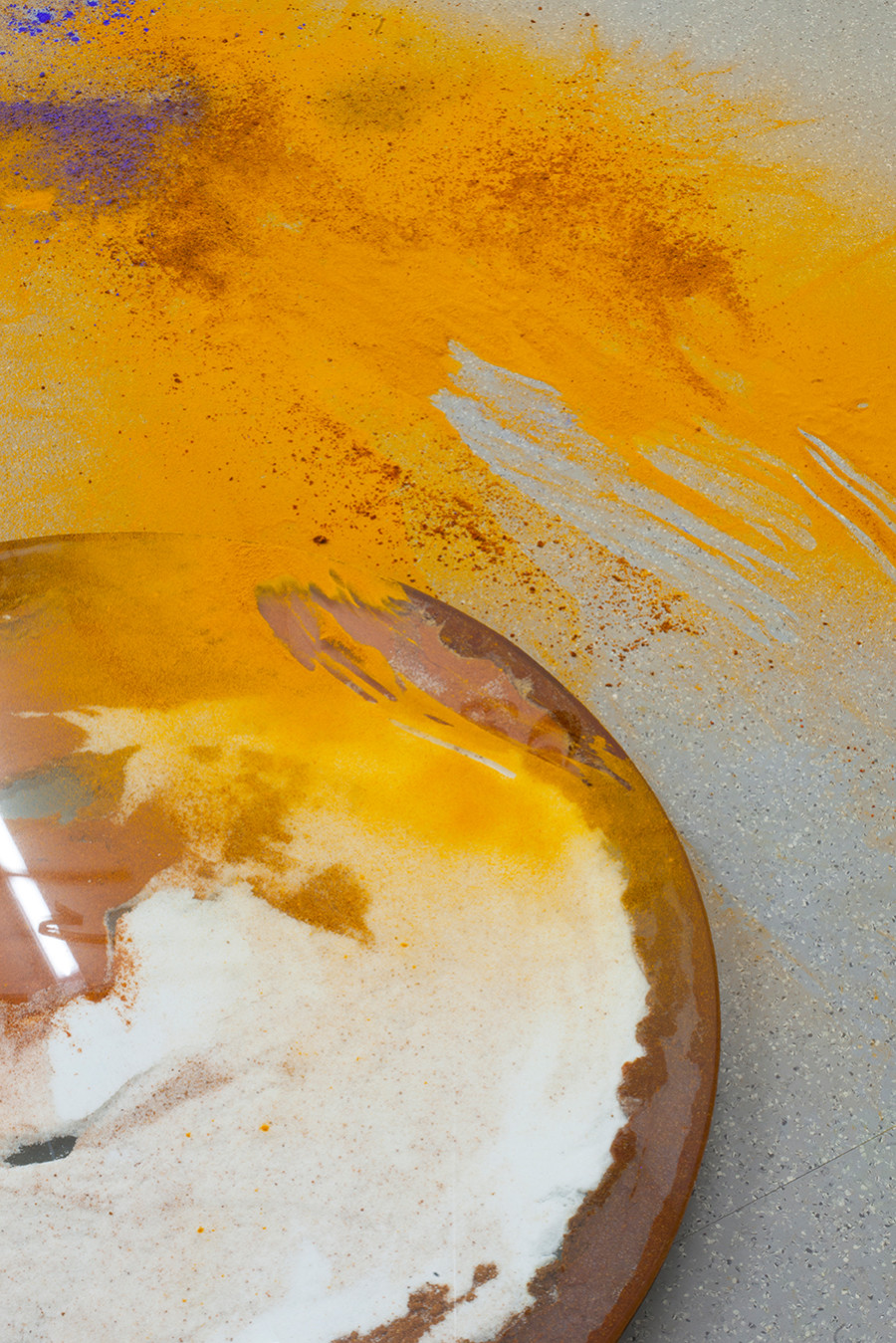 Monia Ben Hamouda, The Luncay of Lunar Sightings (Hourglass VI) (detail), 2022, Glass, chilli pigmented silicon, spices, 80 x 80 x 3.5 cm. Installation view from the solo show The Eye, the Hands, the Lunacy of Lunar Sightings, curated by Anissa Touati, jevouspropose, Zurich, 2022. Courtesy of the artist and ChertLüdde, Berlin