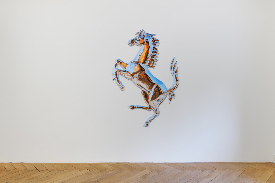 Installation view, Jason Rohr “Warp Drive” at The Showroom by Xavier Fischer, Rämistrasse, Zurich, 2025/ Photo: Flavio Karrer/ Courtesy: The artist and Fischer Art Advisory