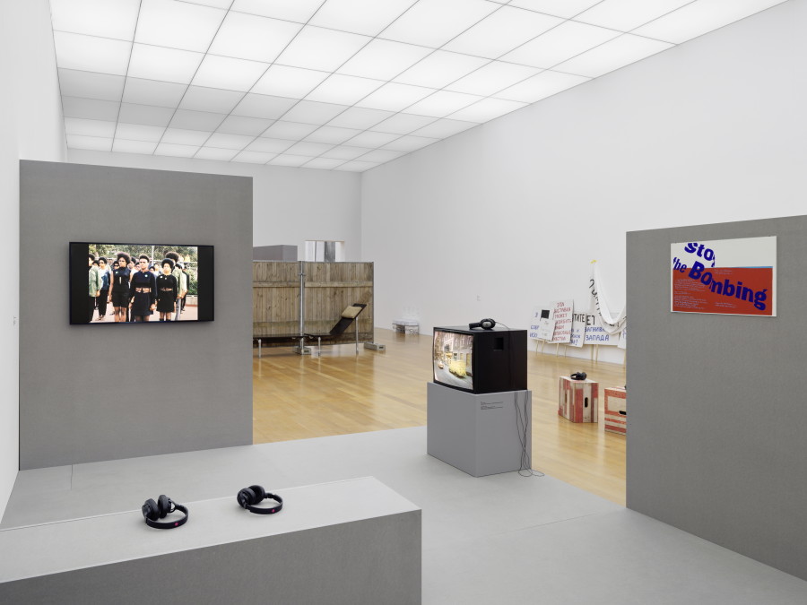 Exhibition view, On the Street, Kunstmuseum Liechtenstein, Vaduz, 11.04. – 31.08.2025. Photo: Stefan Altenburger Photography, Zurich © The artists / 2025, ProLitteris, Zurich / Kunstmuseum Liechtenstein