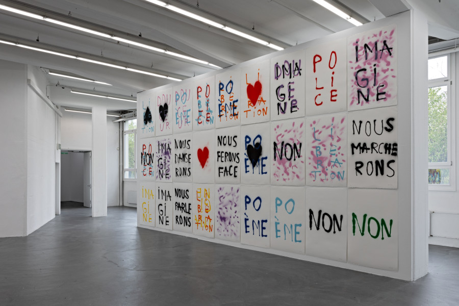 Anne-Lise Coste, Lithography, 2021, V lin de Rive, Diverse editions, each 120 x 80 cm. Courtesy the artist. Ausstellungsansicht/Installation view Kunsthaus Baselland 202. Foto/Photo: Gina Folly