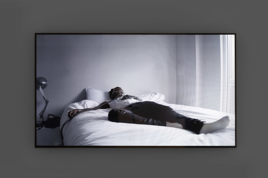 Tiona Nekkia McClodden, DOUBLE BIND, 2023, video, installation view, in: Tiona Nekkia McClodden, THE POETICS OF BEAUTY WILL INEVITABLY RESORT TO THE MOST BASE PLEADINGS AND OTHER WILES IN ORDER TO SECURE ITS RELEASE, Kunsthalle Basel, 2023, photo: Philipp Hänger / Kunsthalle Basel