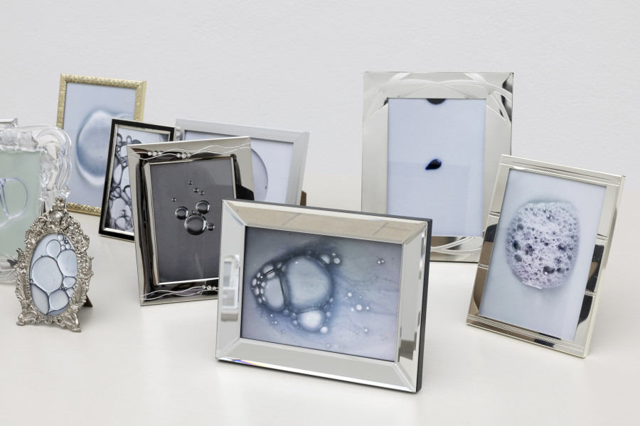 Hélène Fauquet, Psyche, Detail / detail, 2023. Hélène Fauquet, Phenomena, Ausstellungsansicht / installation view, Kunsthaus Glarus, 2023. Foto / Photo: Gina Folly