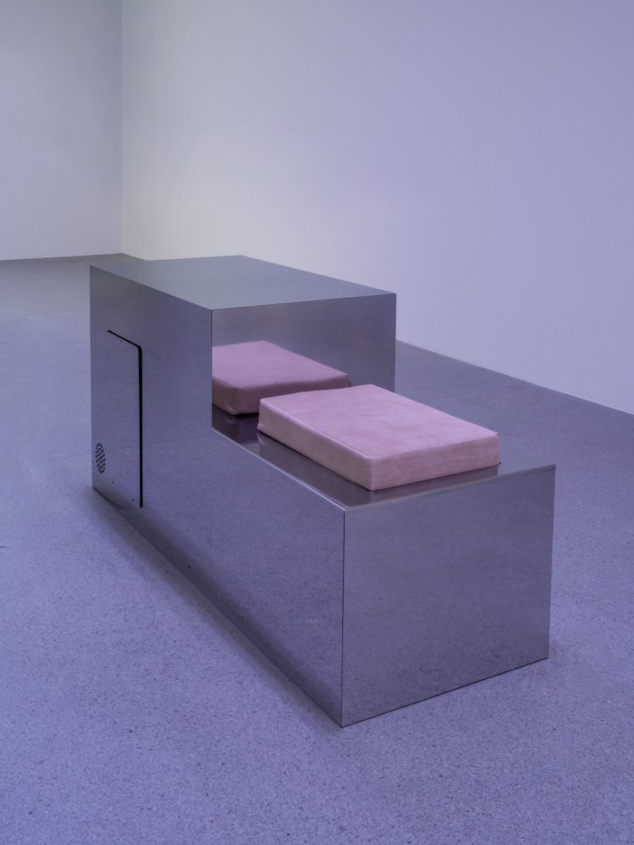 Anita Muçolli — « Navigating Estran- gement », Ausstellungsansicht / vue d’exposition / exhibition view Kunsthaus Biel Centre d’art Bienne 2026; Foto / photo: Lea Kunz