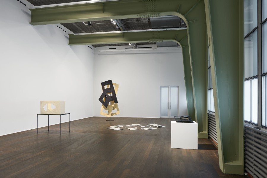 Installation view, ‘Rachel Khedoori’ at Hauser & Wirth Zurich, Limmatstrasse, 23 January – 23 May 2025 © Rachel Khedoori. Courtesy the artist and Hauser & Wirth. Photo: Jon Etter